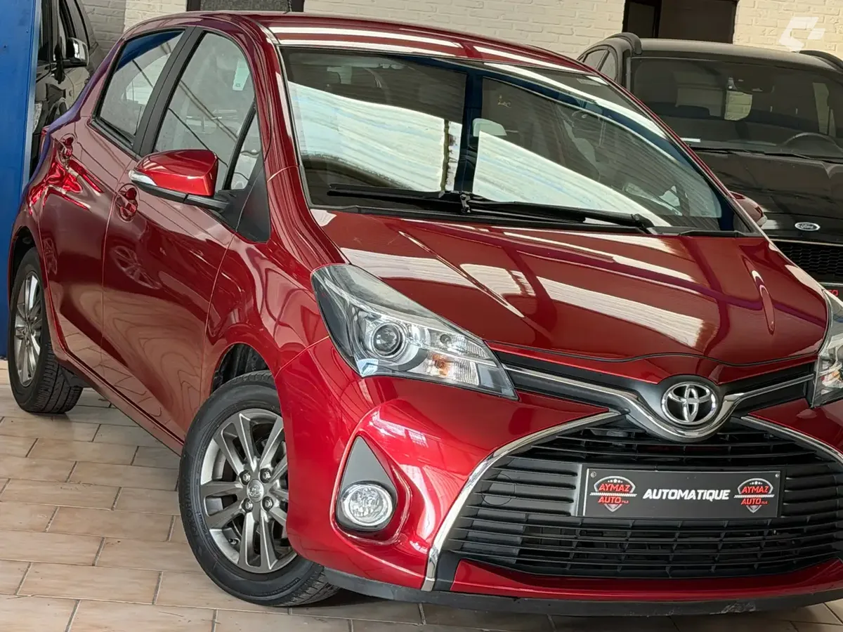 Toyota Yaris 2016 — photo 2