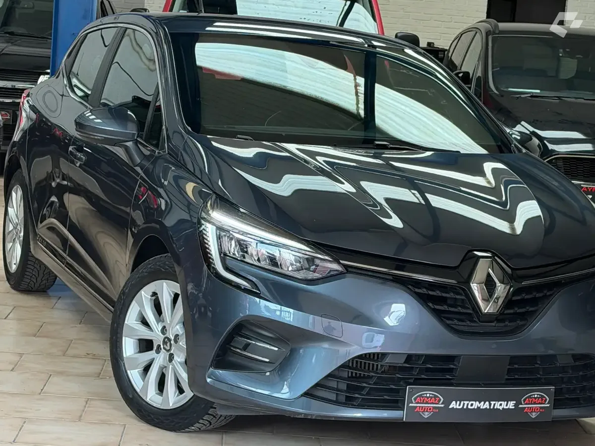 Renault Clio 2019 — photo 2