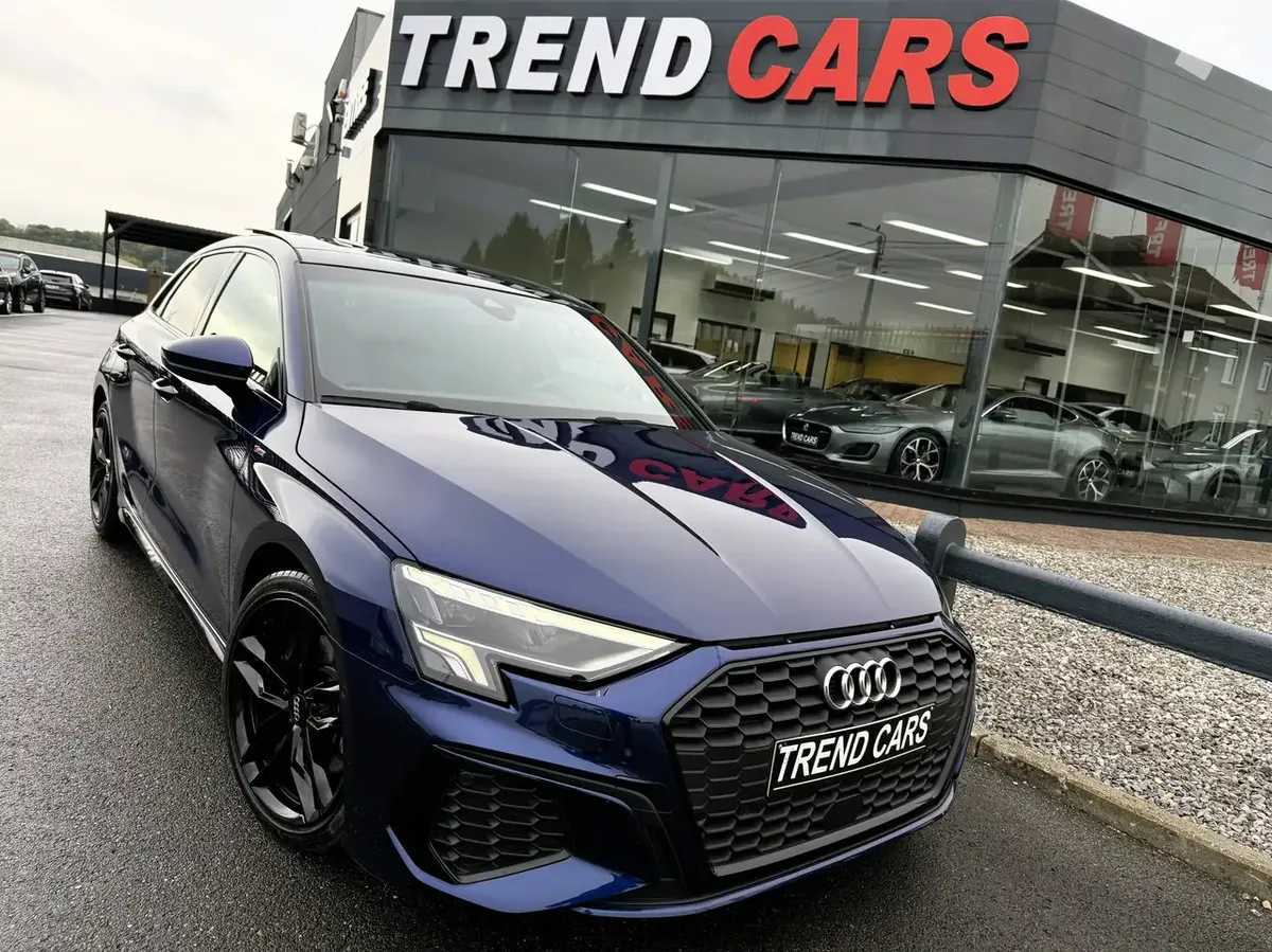 Audi A3 2021 — photo 1