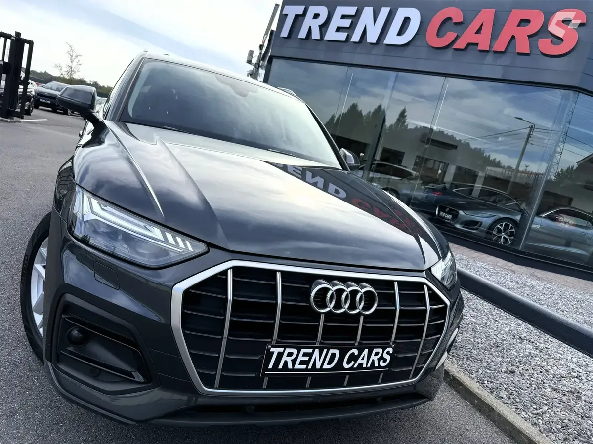 Audi Q5 2022 — photo 2
