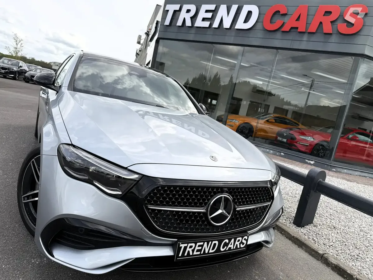Mercedes-Benz Classe E 2024 — photo 2