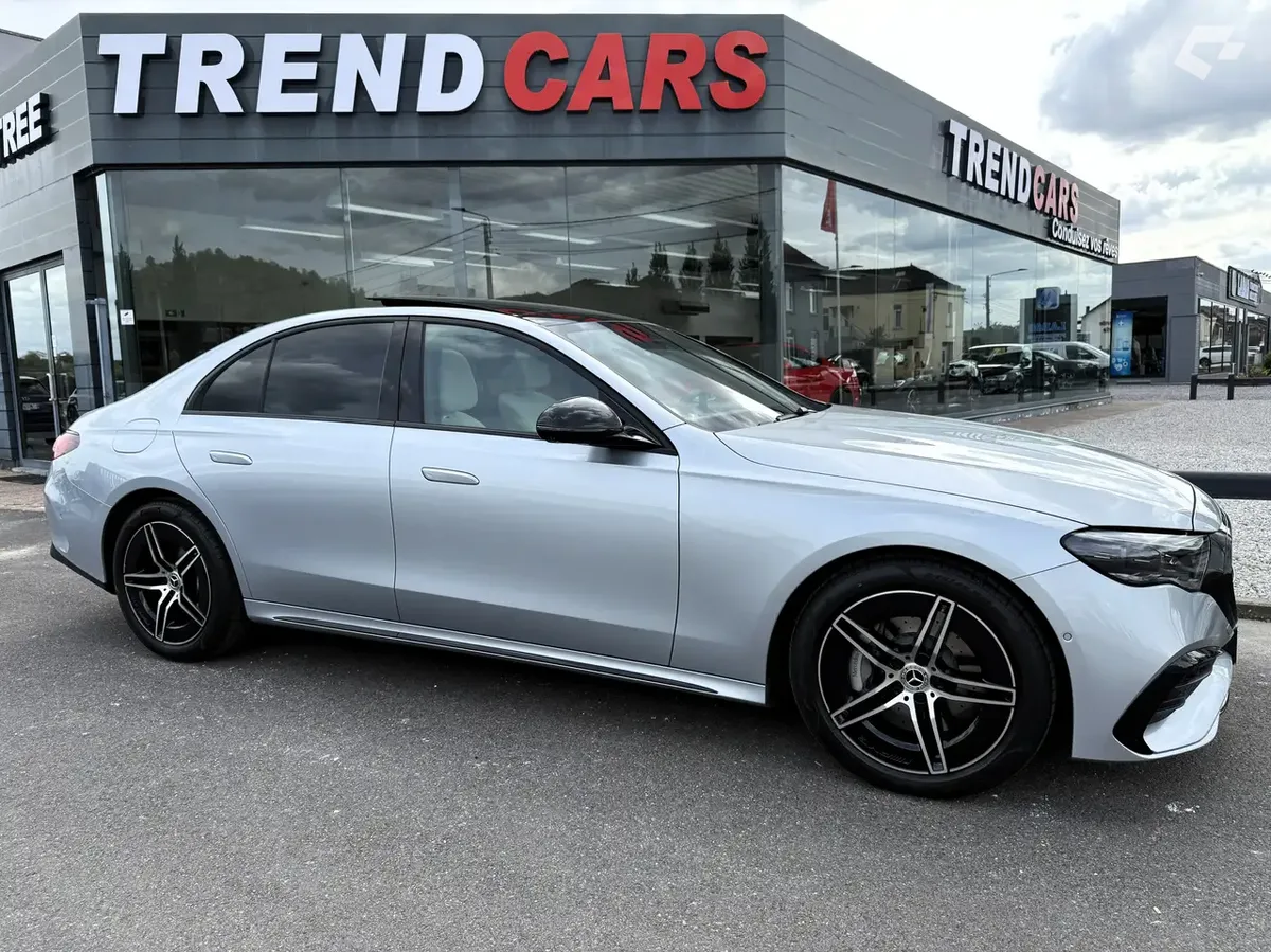 Mercedes-Benz Classe E 2024 — photo 3