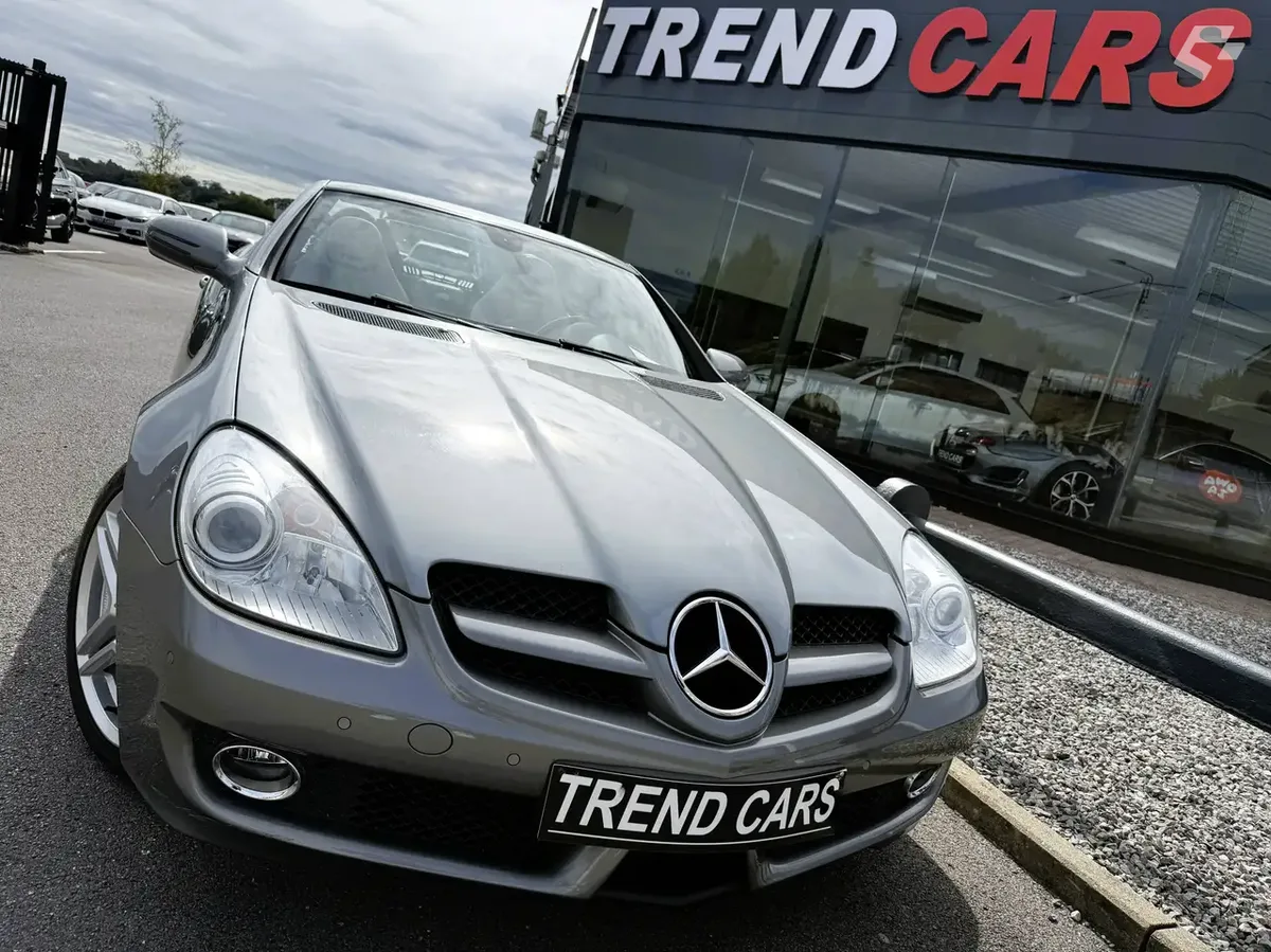 Mercedes-Benz SLK 2010 — photo 2