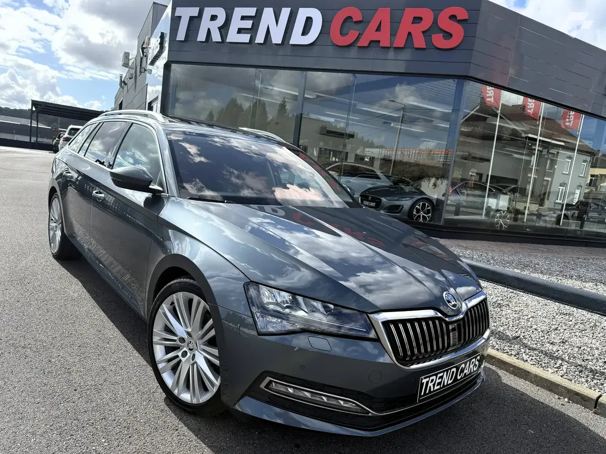 Skoda Superb 2021 — photo 1