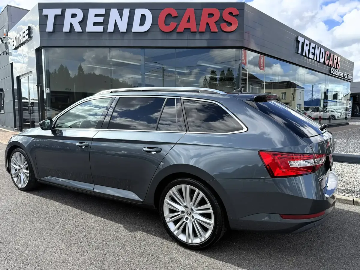 Skoda Superb 2021 — photo 4