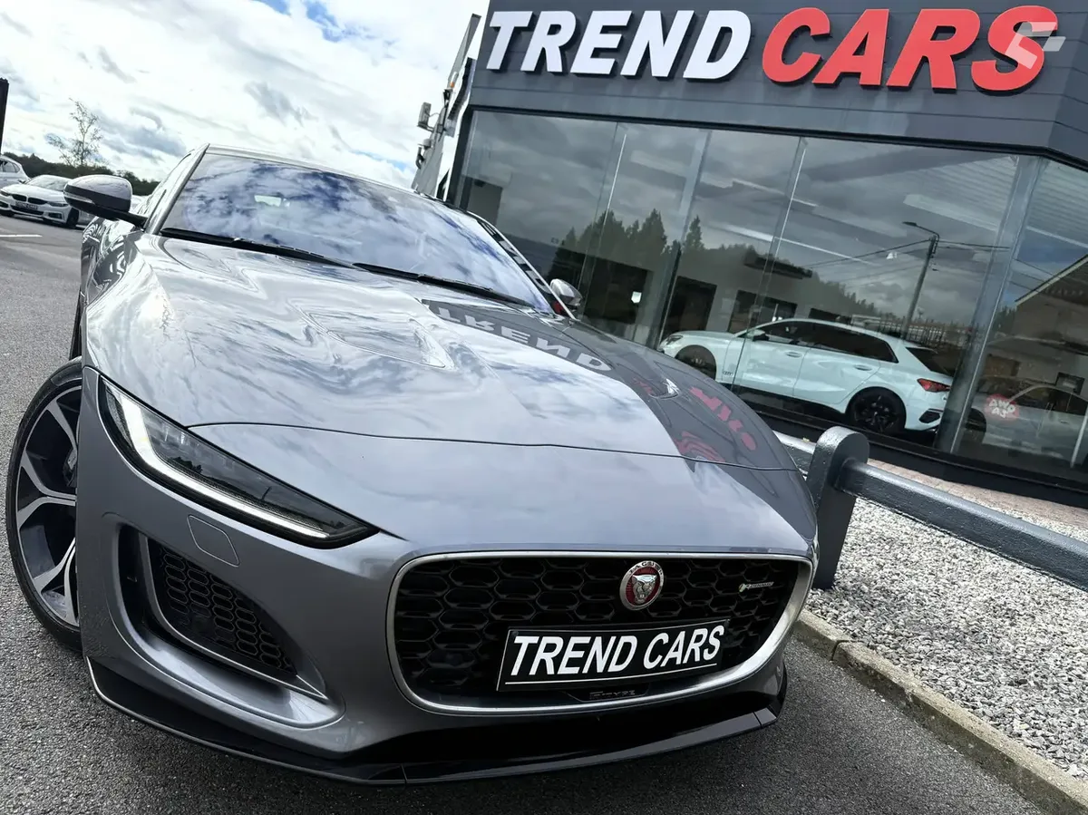 Jaguar F-Type 2023 — photo 2