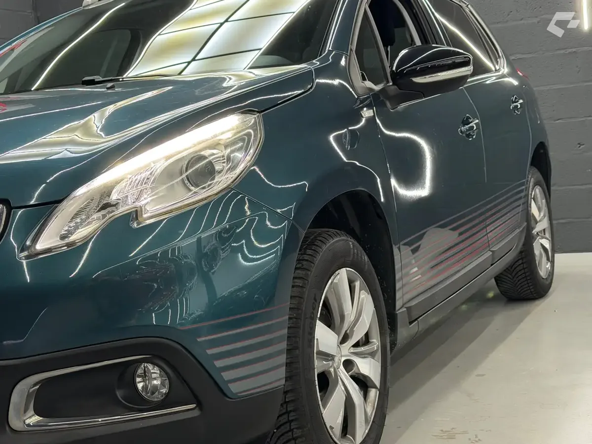 Peugeot 2008 2015 — photo 2