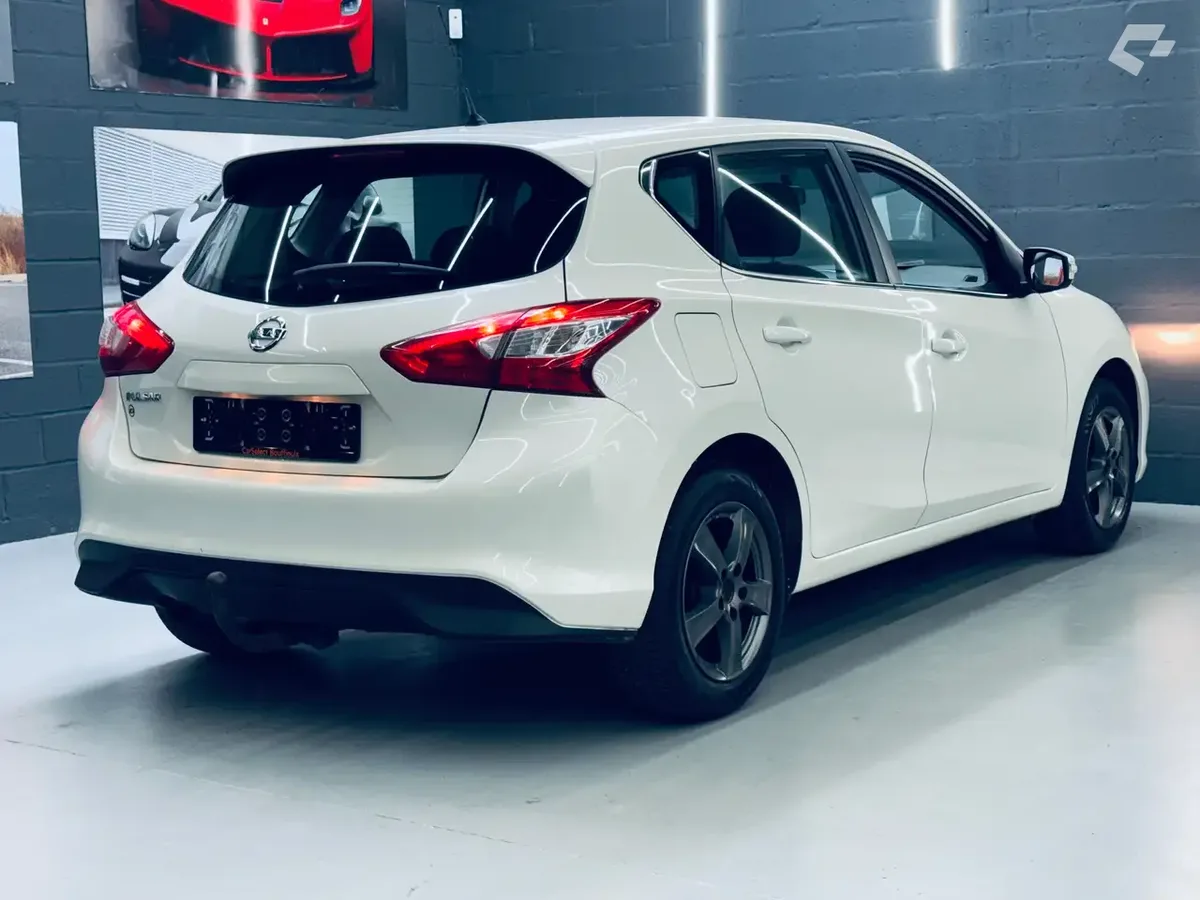 Nissan Pulsar 2015 — photo 4