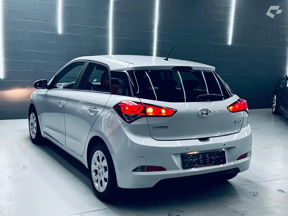 Hyundai i20 2016 — photo 4