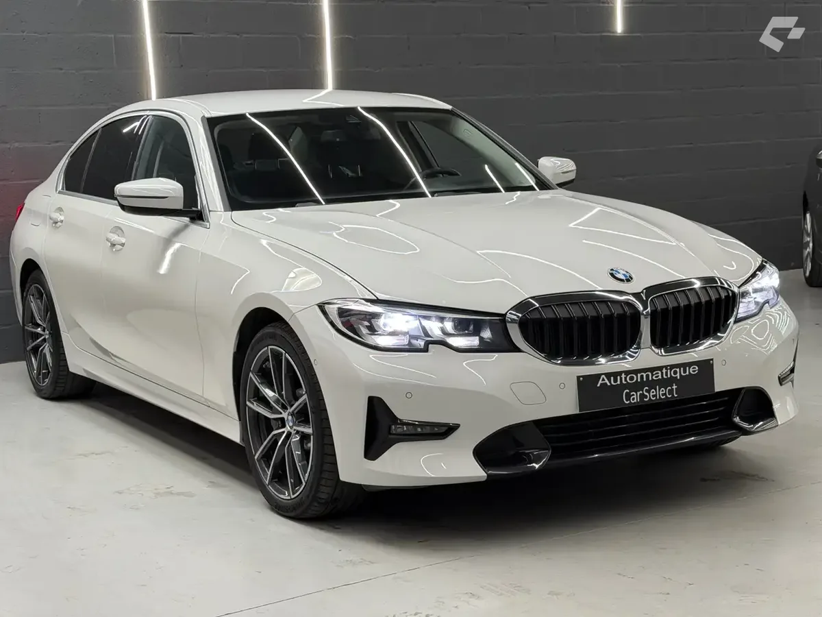 BMW 330 2019 — photo 4