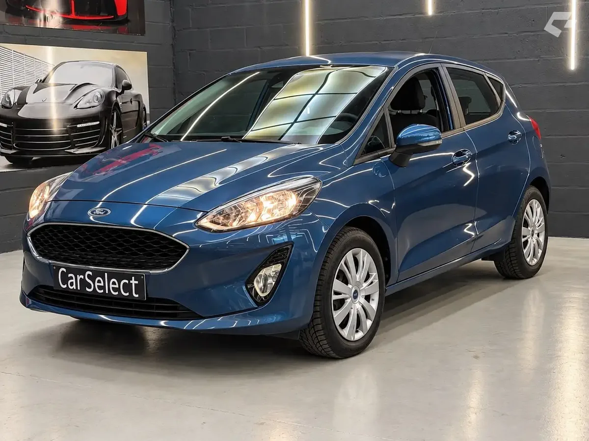 Ford Fiesta 2019 — photo 1
