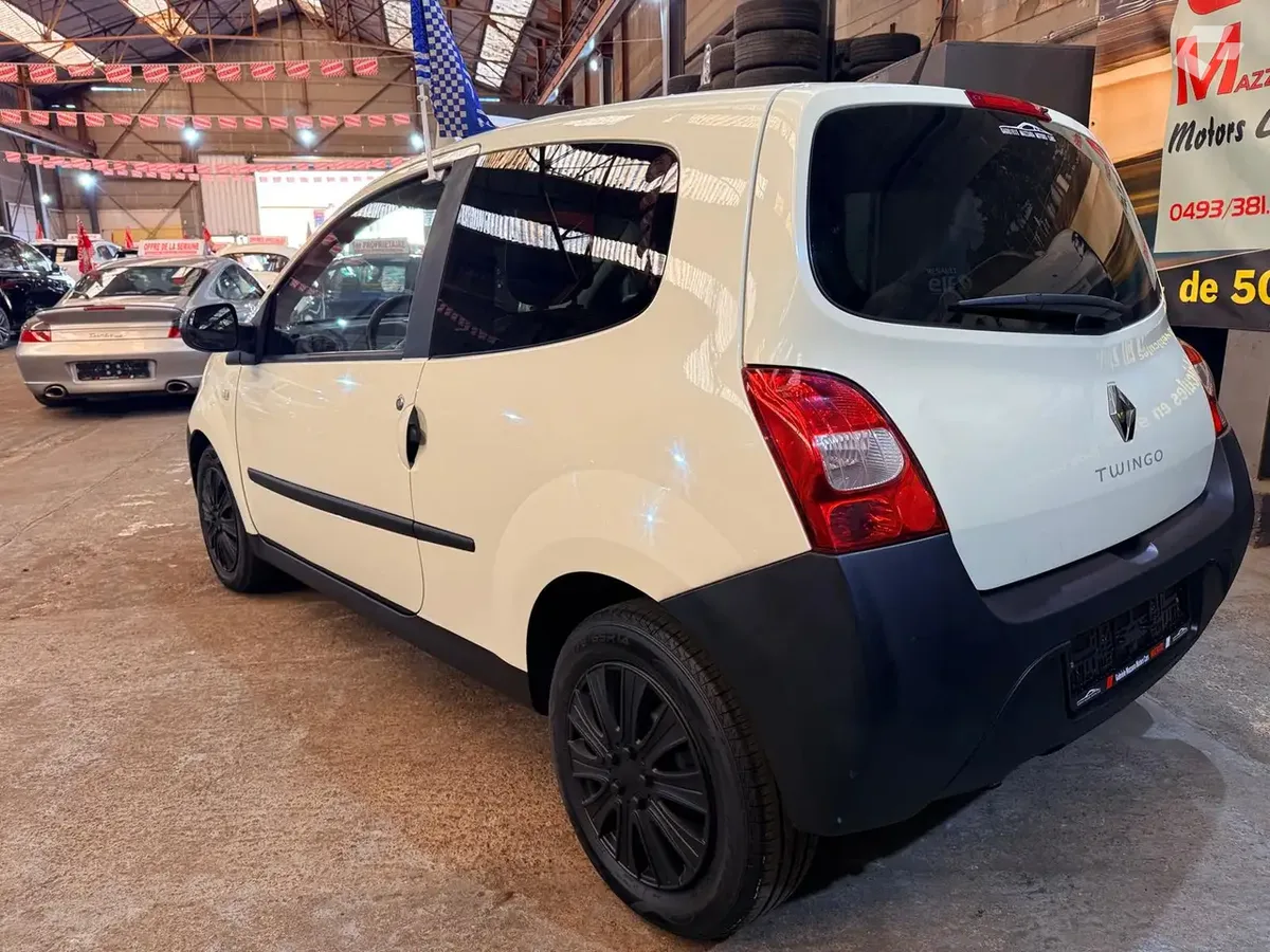 Renault Twingo 2011 — photo 4