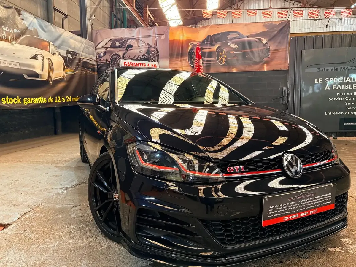 Volkswagen Golf 2019 — photo 2