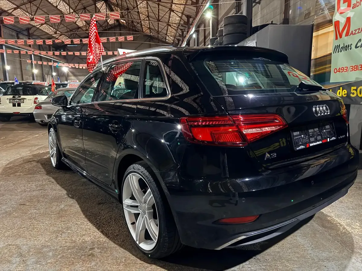 Audi A3 2018 — photo 4