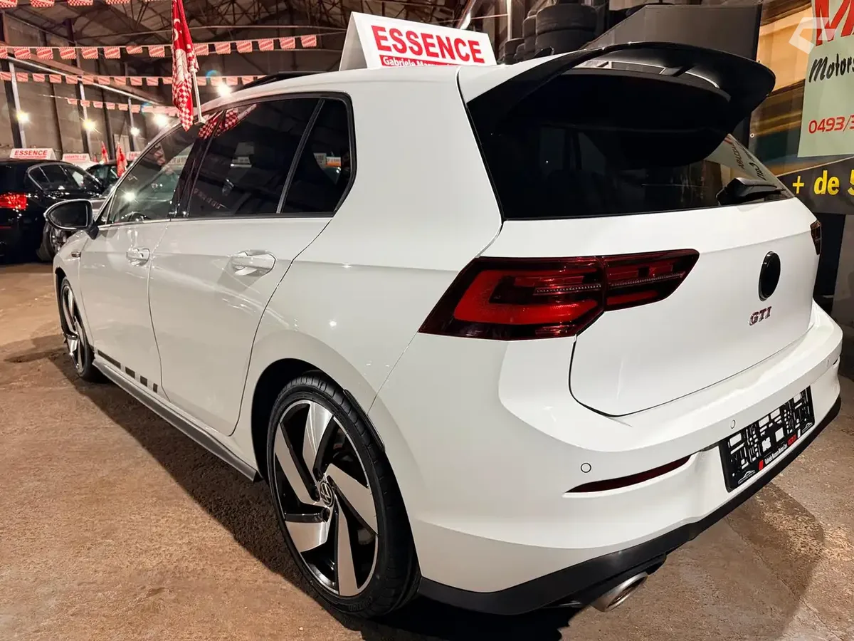 Volkswagen Golf 2021 — photo 4