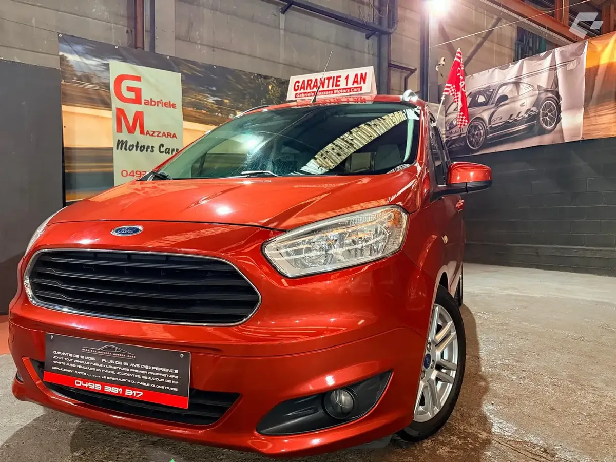 Ford Tourneo Courier 2015 — photo 1