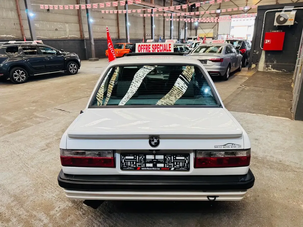 BMW 325 1986 — photo 3