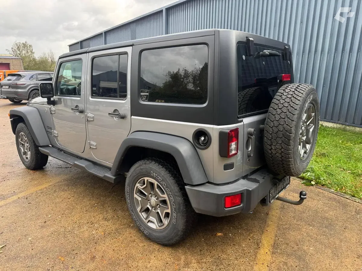 Jeep Wrangler 2018 — photo 3