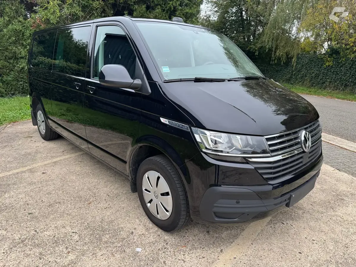 Volkswagen T6 1 Caravelle 2024 — photo 2