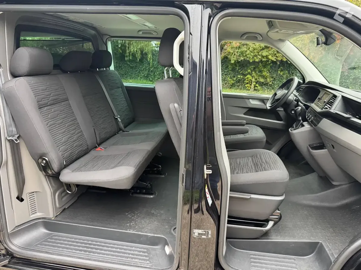 Volkswagen T6 1 Caravelle 2024 — photo 3