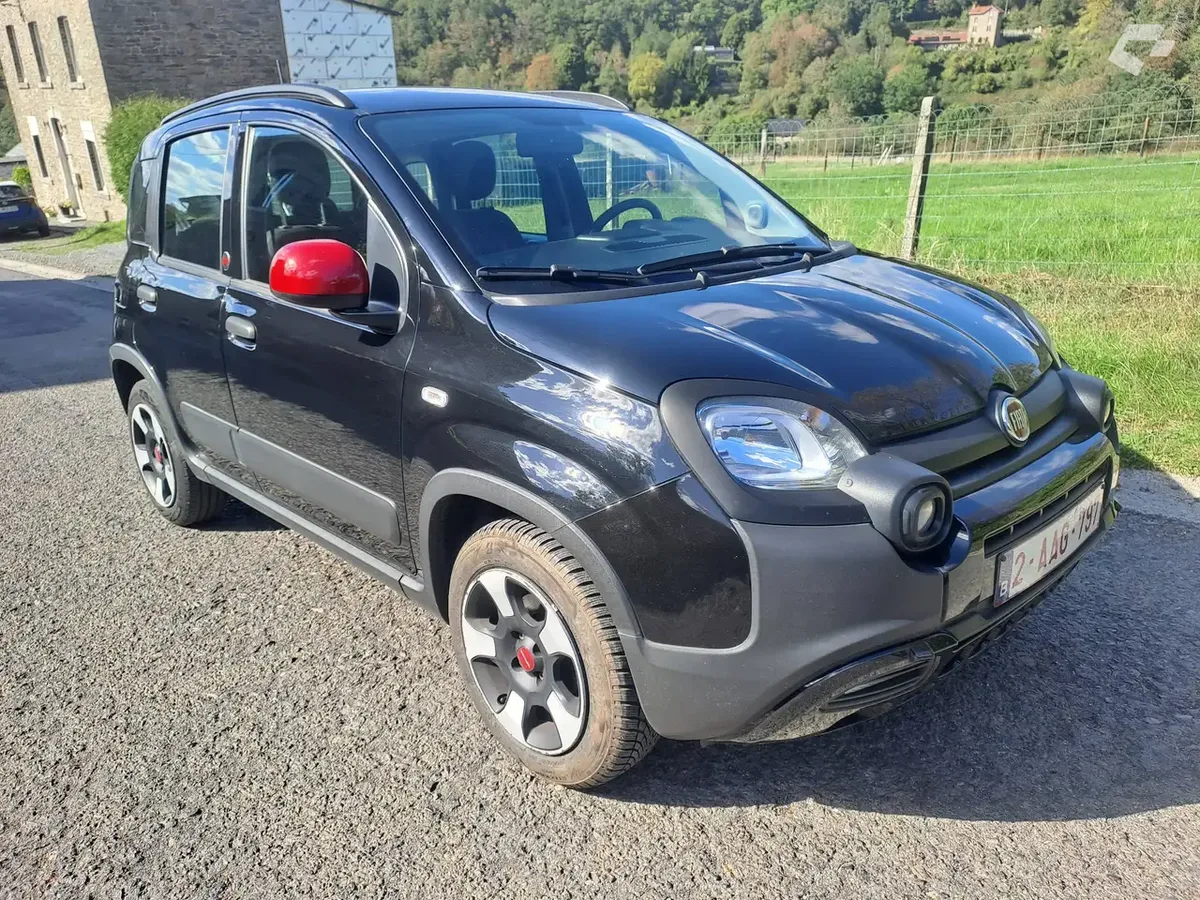 Fiat Panda 2023 — photo 1