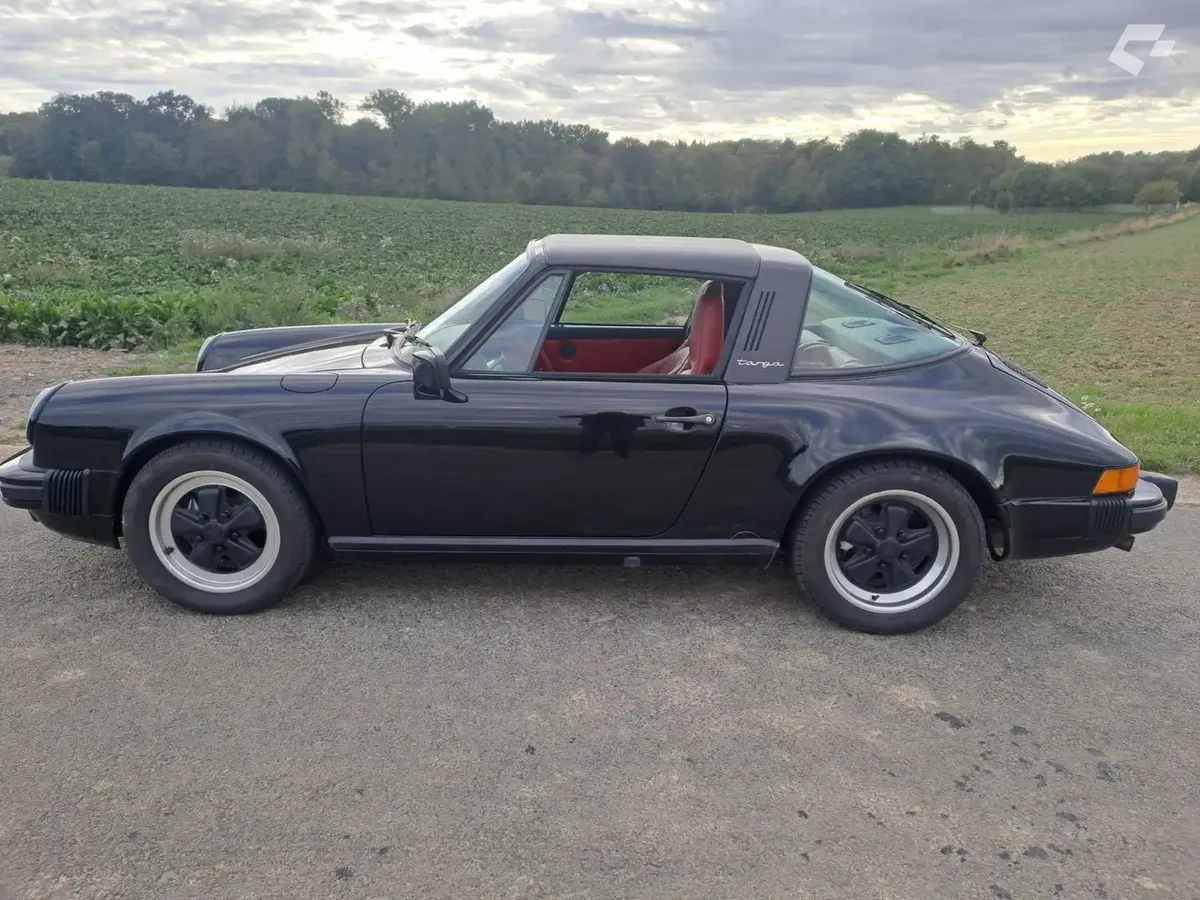 Porsche 911 1987 — photo 2