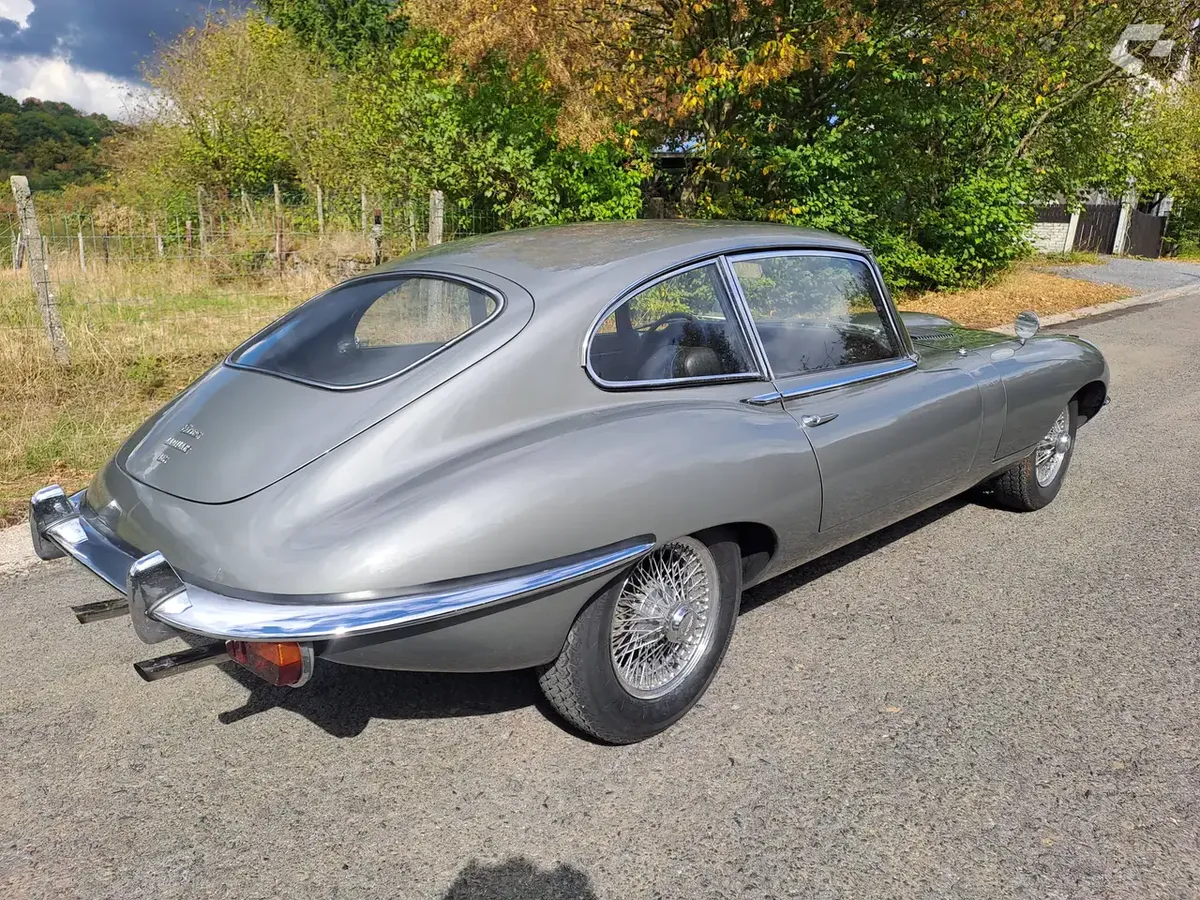 Jaguar E-Type 1969 — photo 2