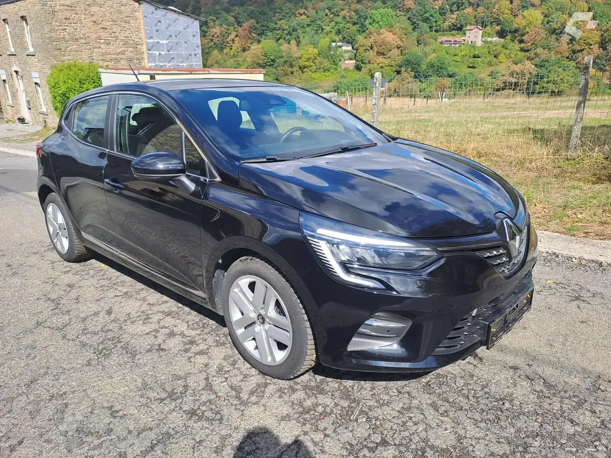 Renault Clio 2021 — photo 4