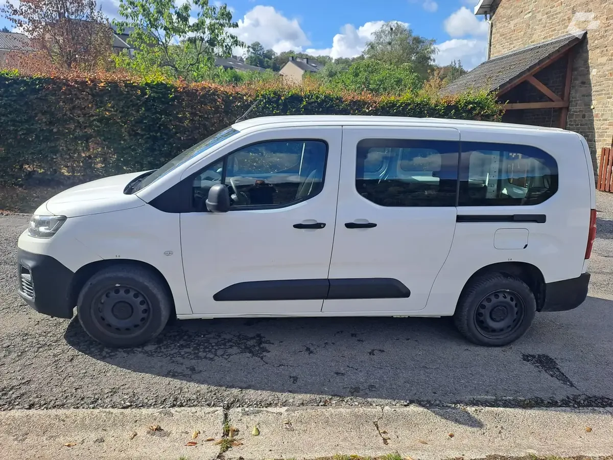 Citroën Berlingo 2021 — photo 2