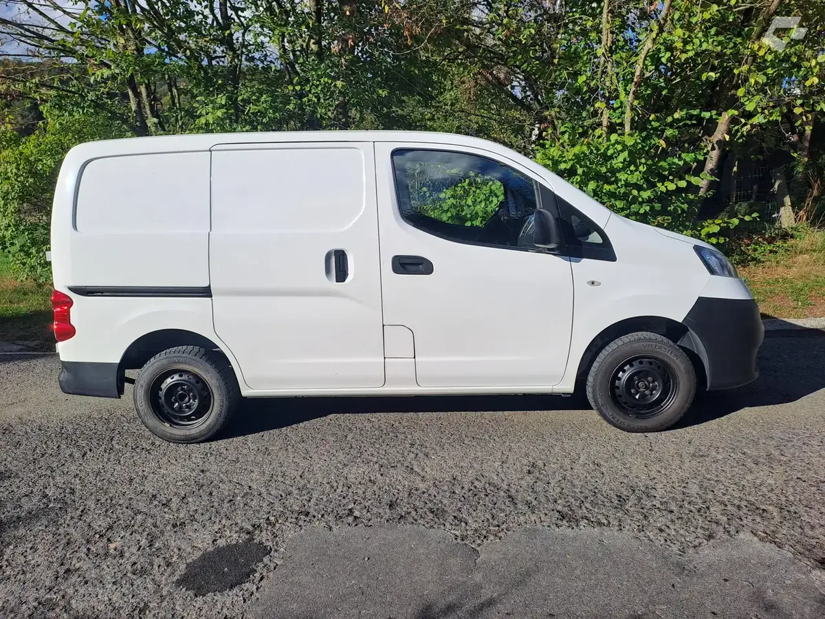 Nissan Nv200 2018 — photo 2