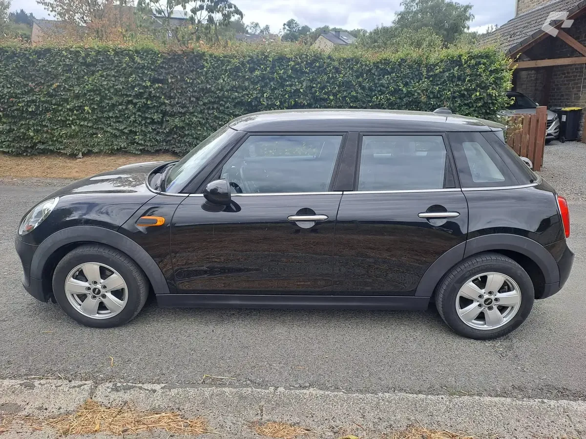 MINI Cooper D 2018 — photo 2
