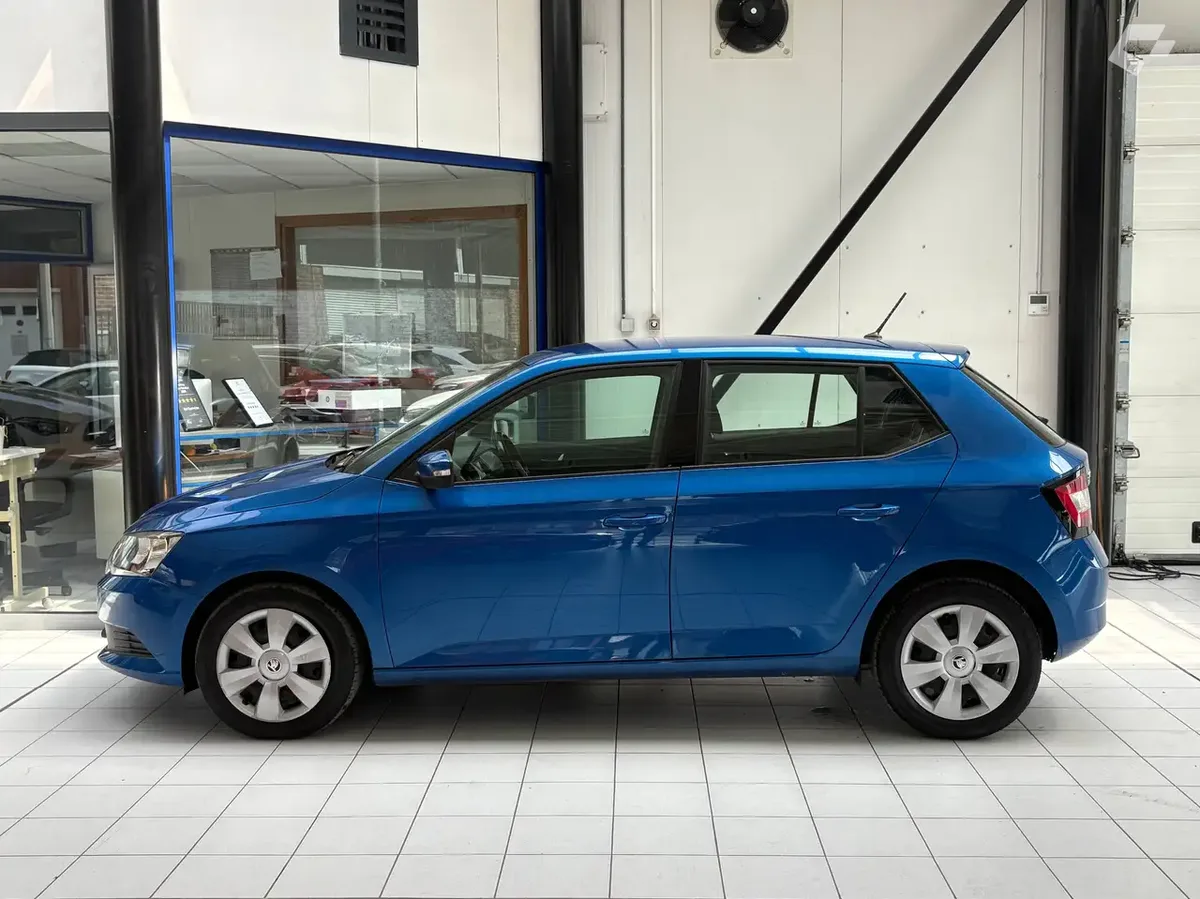 Skoda Fabia 2017 — photo 2