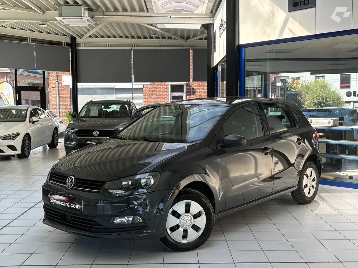 Volkswagen Polo 2016 — photo 1