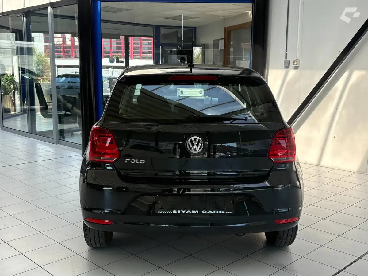 Volkswagen Polo 2016 — photo 4
