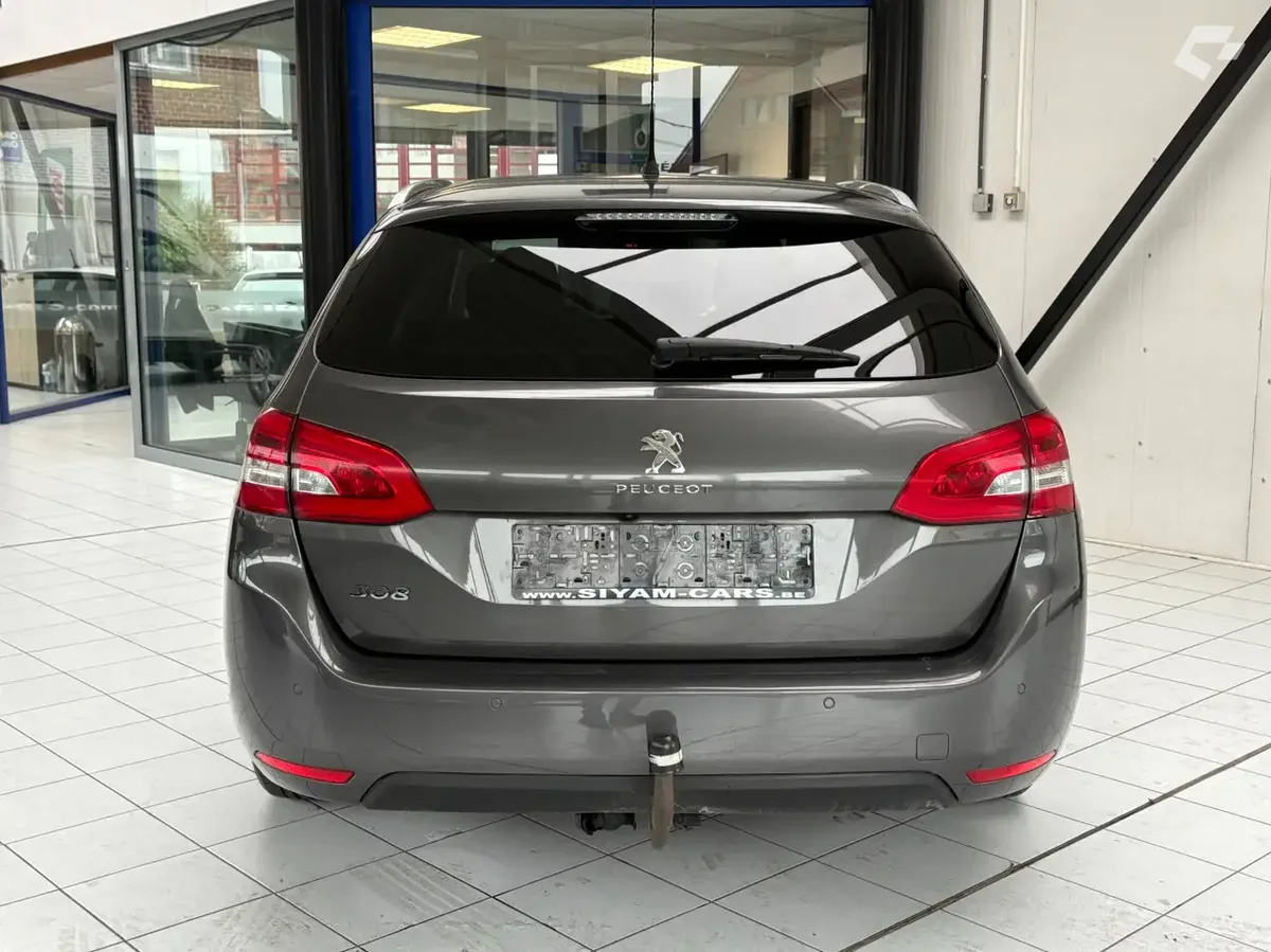 Peugeot 308 2017 — photo 4