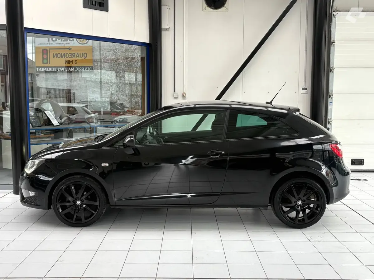 SEAT Ibiza 2016 — photo 2