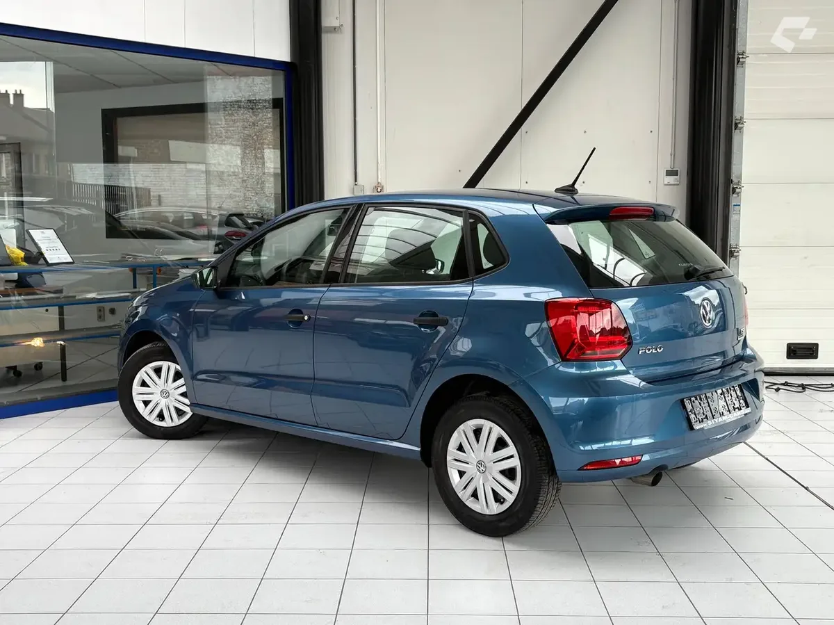 Volkswagen Polo 2016 — photo 3