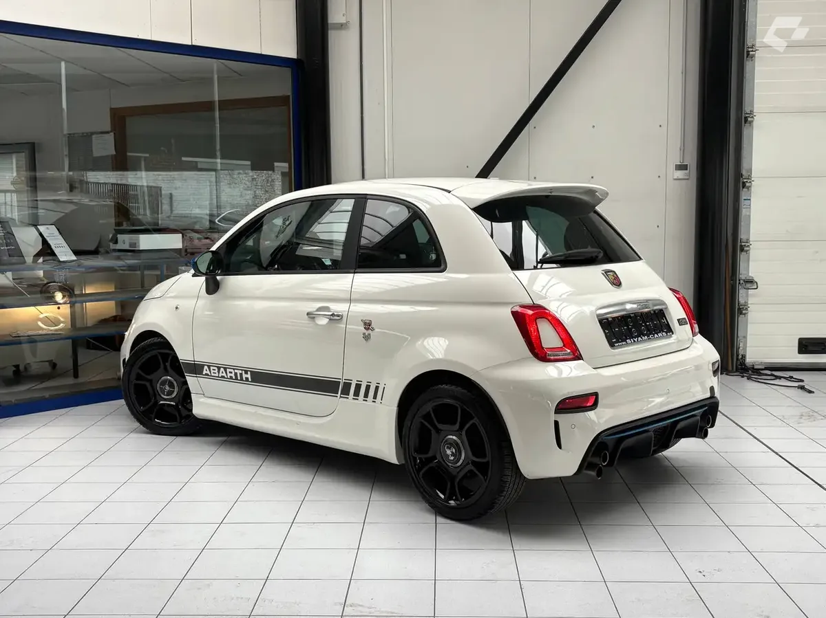 Fiat 500 Abarth 2021 — photo 3