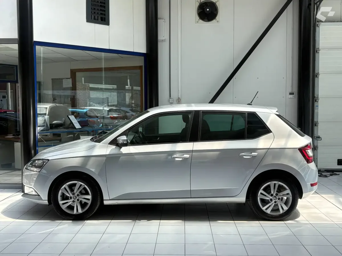 Skoda Fabia 2021 — photo 2