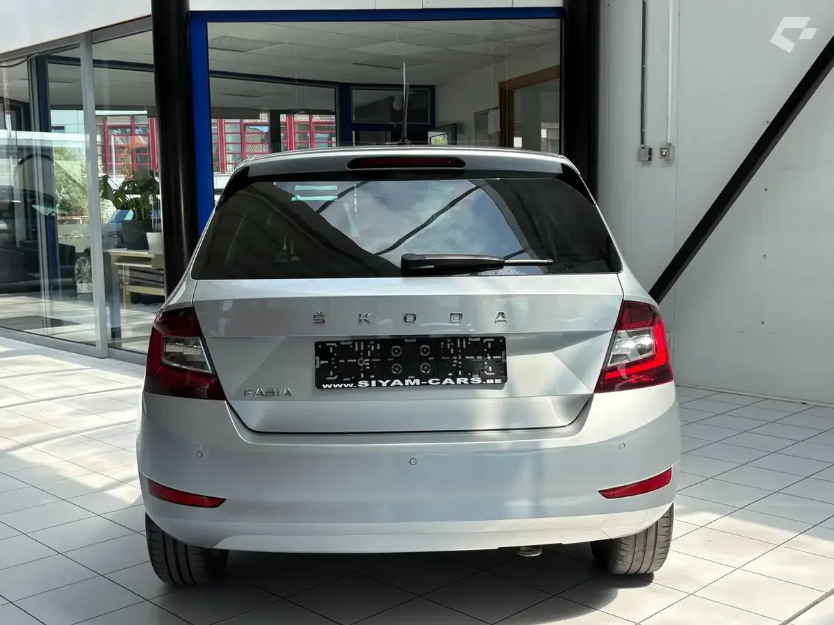 Skoda Fabia 2021 — photo 4