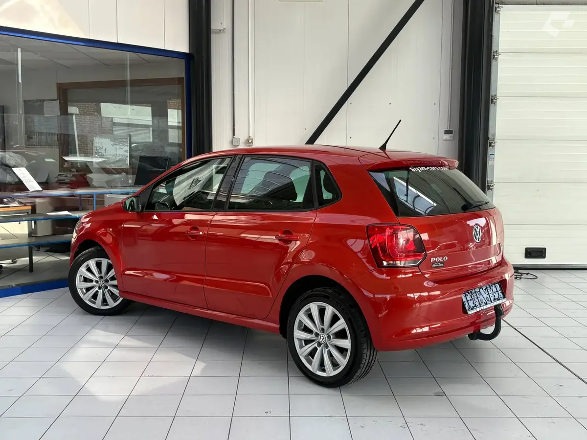 Volkswagen Polo 2010 — photo 3