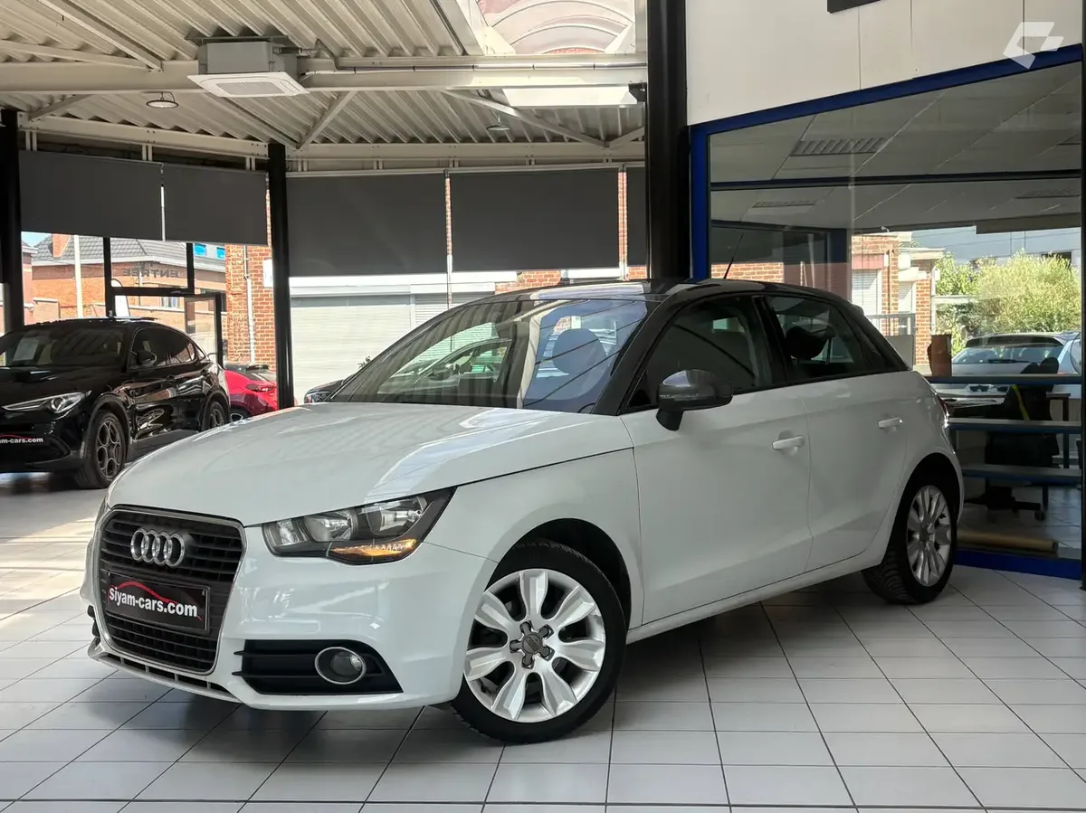 Audi A1 2012 — photo 1