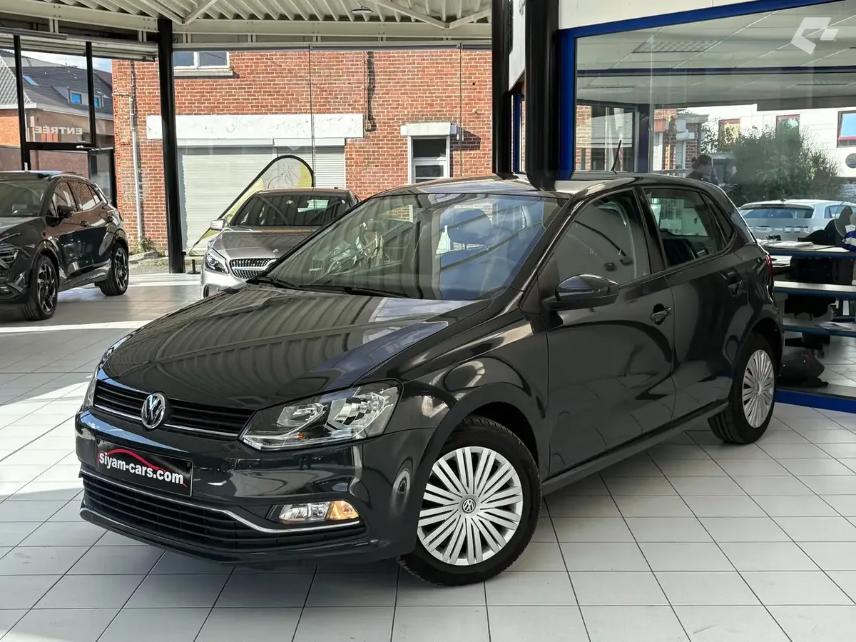 Volkswagen Polo 2016 — photo 1