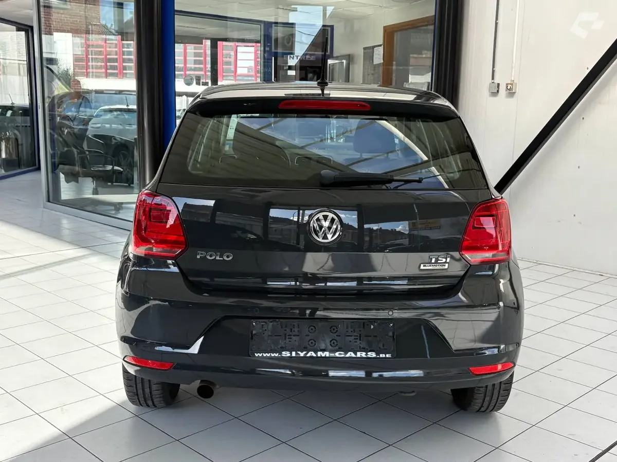 Volkswagen Polo 2016 — photo 3