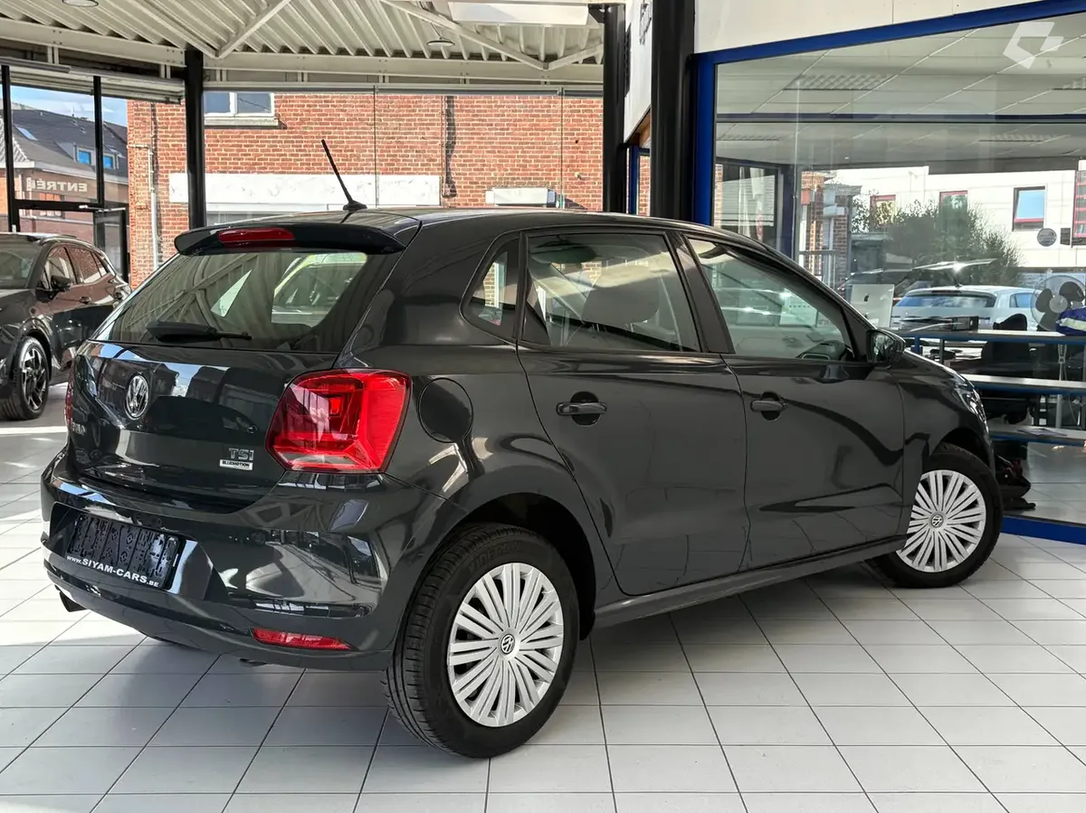Volkswagen Polo 2016 — photo 4