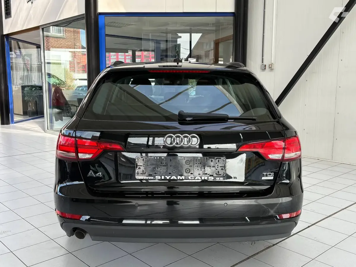 Audi A4 2017 — photo 4