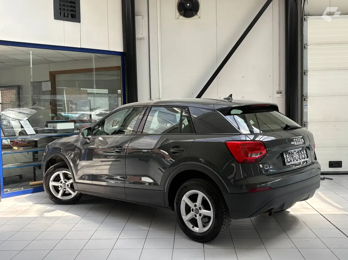 Audi Q2 2017 — photo 3