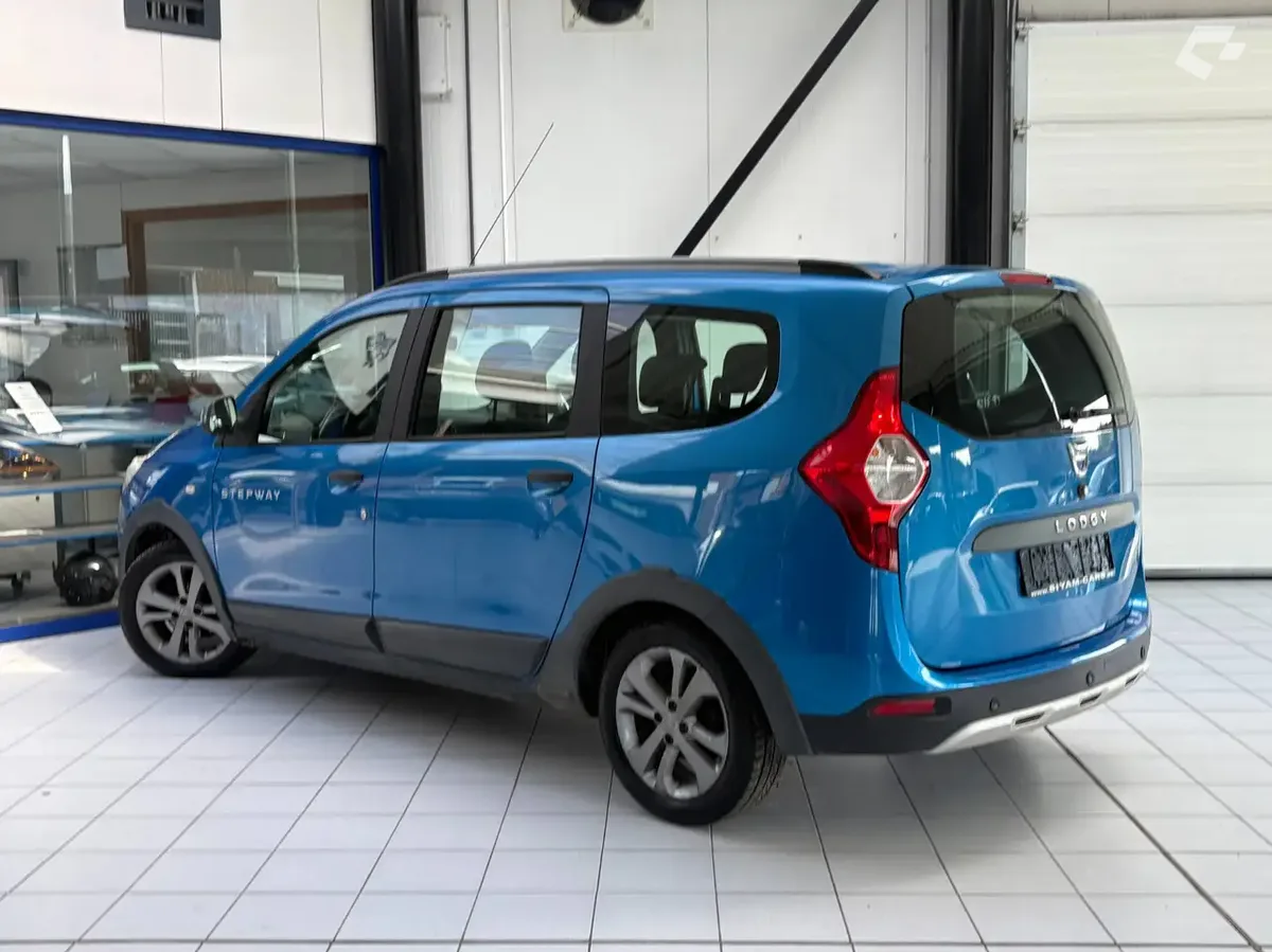 Dacia Lodgy 2015 — photo 3