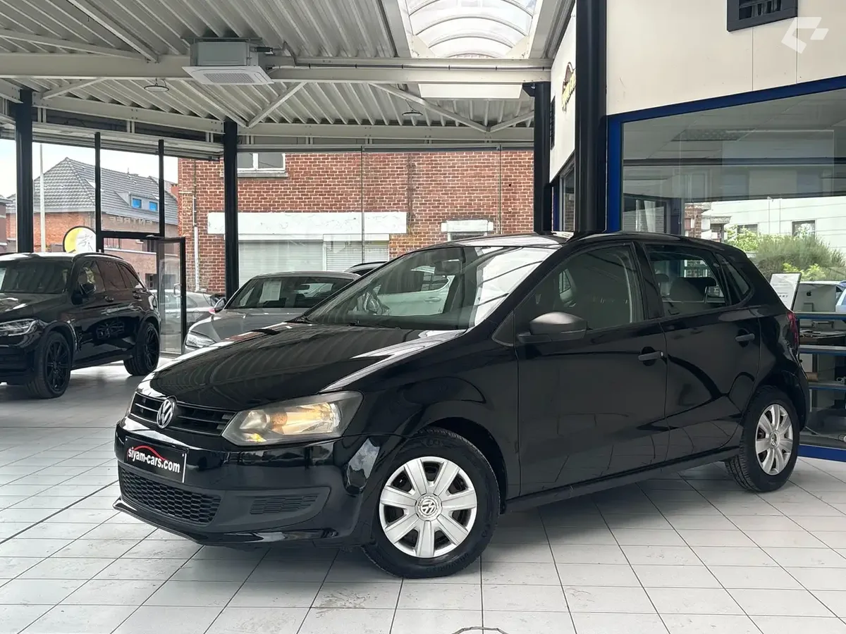 Volkswagen Polo 2011 — photo 1