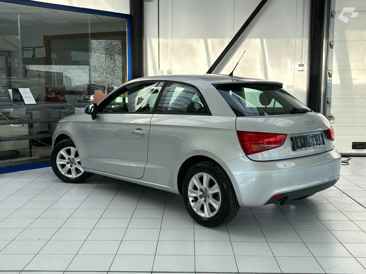 Audi A1 2011 — photo 3